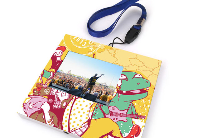 Concert lanyard with video screen